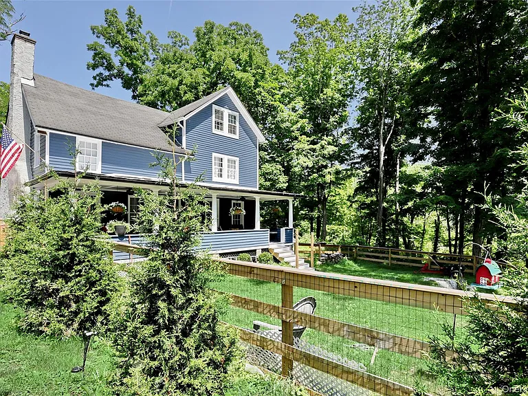 50 Johnsontown Rd — Photo 2
