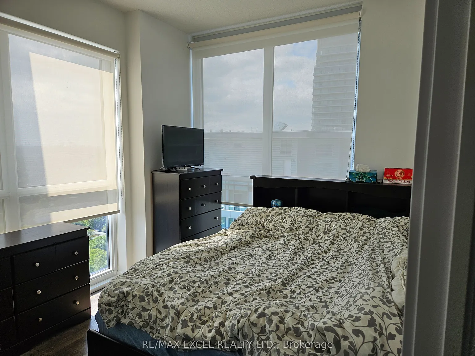 2 bed, $2,700 — Photo 4