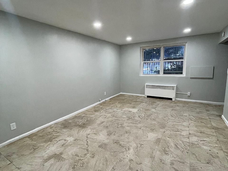 2nd image of 581 Elizabeth Ave #1