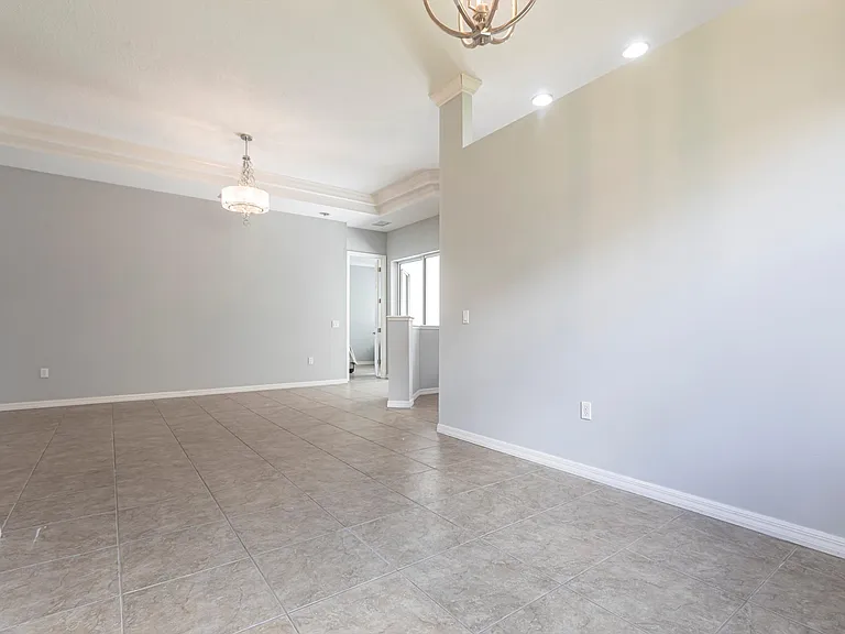 6318 Golden Eye Gln — Photo 8