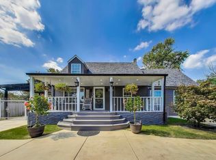 10440 S 75th Ct, Palos Hills, IL