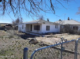 22635 Chino St, Seligman, AZ 86337
