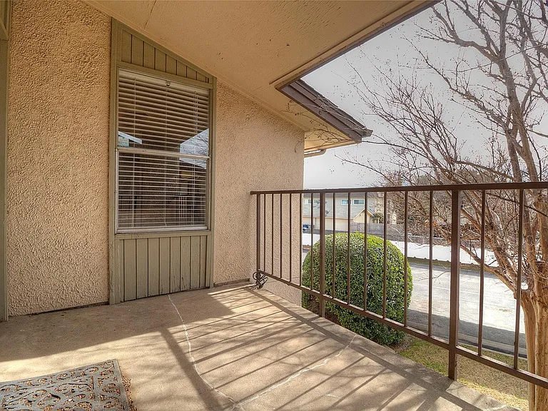 12818 Midway Rd #2068 — Photo 8