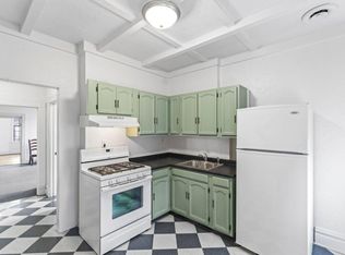 2401 S 11th St APT 2S, Saint Louis, MO 63104