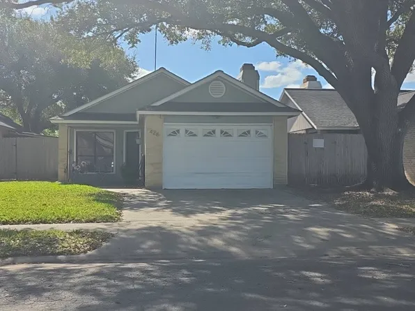 426 Waterford Dr, Victoria, TX 77901