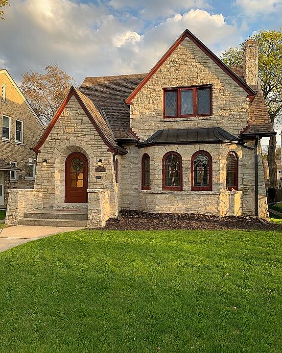 1st image of 8815 Jackson Park Blvd