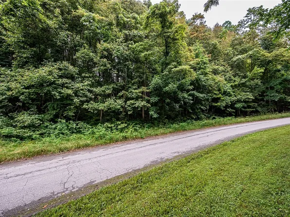 LOT 17 Timberland Dr, Greensburg, PA 15601
