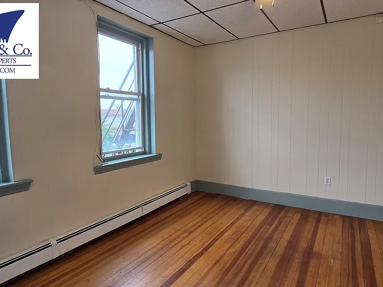174 Gove St #3 — Photo 8