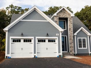 13 Arbor Meadows Dr, Cromwell, CT 06416