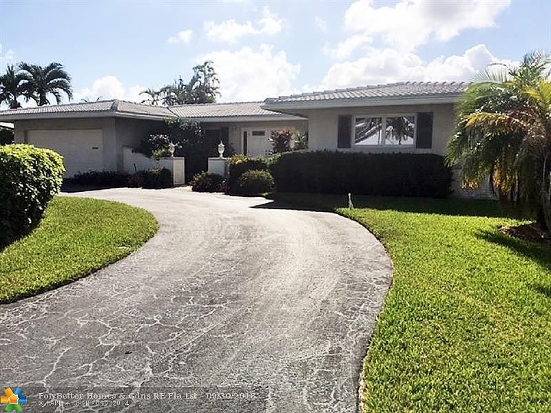 1st image of 5581 Bayview Dr