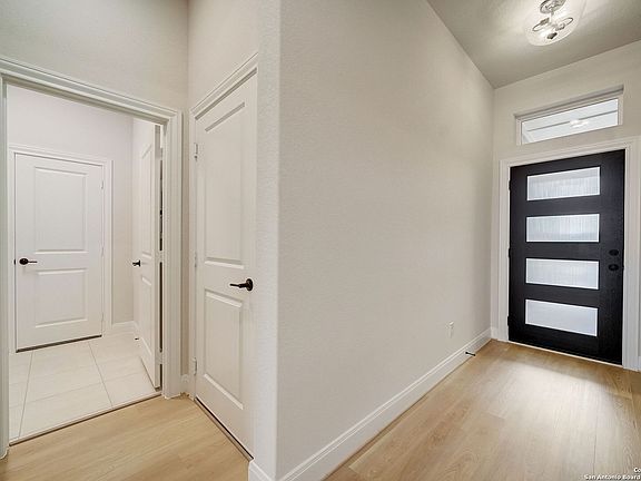 3rd image of 2650 SUNCADIA LANE