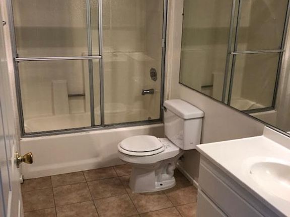 4th image of 4704 Coldwater Canyon Ave APT 12