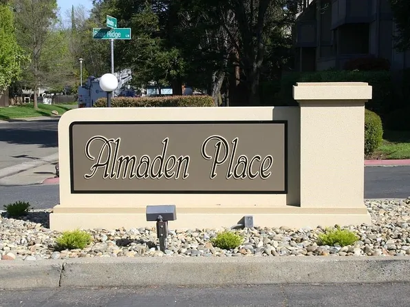 8038 Briar Ridge Ln, Citrus Heights, CA 95610