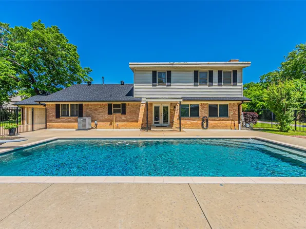 9428 Kirk Ln, North Richland Hills, TX 76182