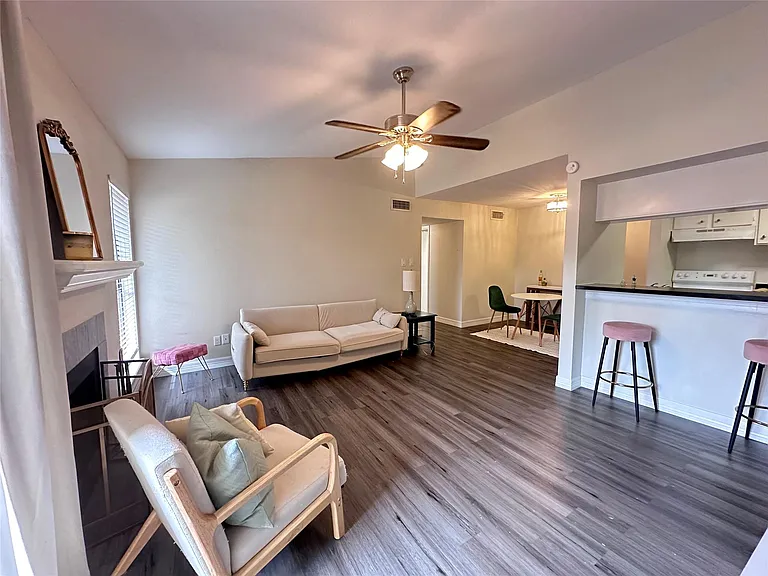 3300 Pebblebrook Dr #104 — Photo 3