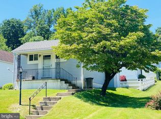 1711 Liggett Ave, Reading, PA 19607