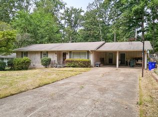 225 Stovall Dr, Florence, AL 35633