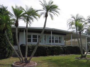 2800 Blue Heron Dr, Englewood, FL 34224
