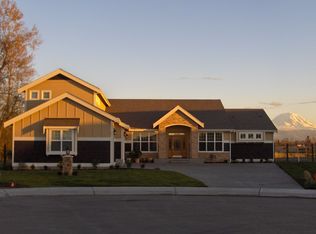 3020 220th Ave E, Lake Tapps, WA 98391