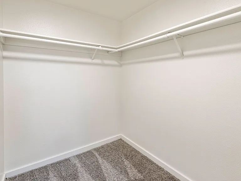 Alcove Apartment — Photo 11