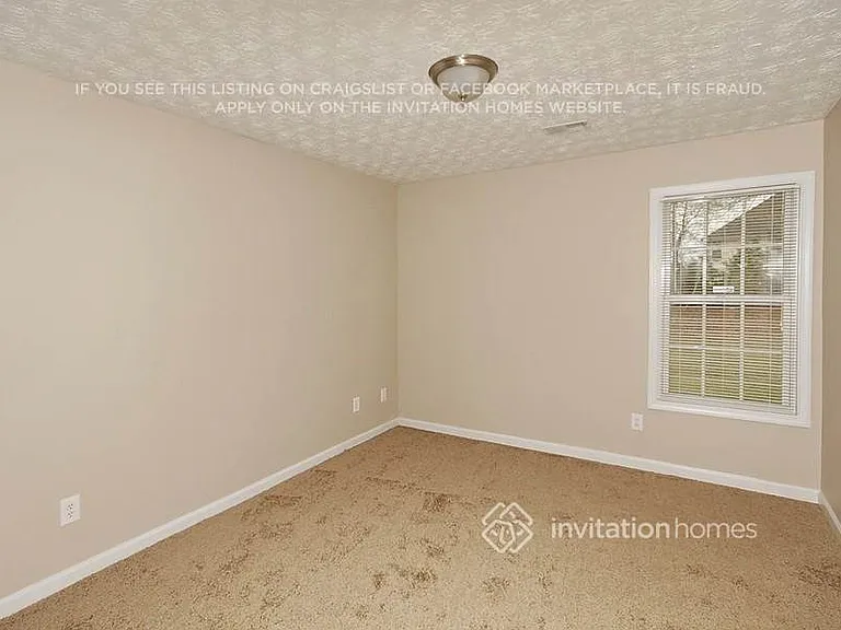 410 Windsor Brook Ln — Photo 7