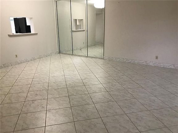 2nd image of 4151 NW 41st St APT 401