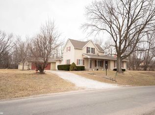 425 Le Claire St, Warsaw, IL 62379