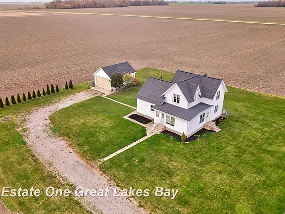 2nd image of 4060 Dickerson Rd