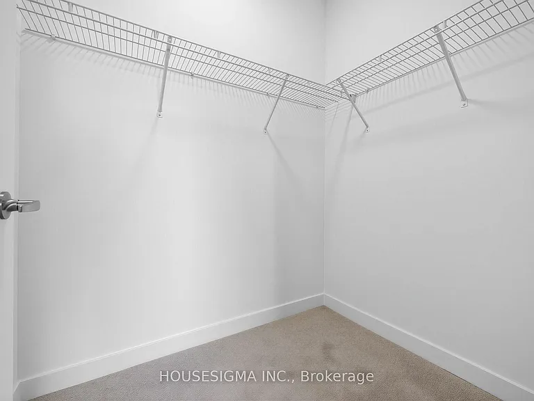 4010 Eglinton Ave W #407 — Photo 14