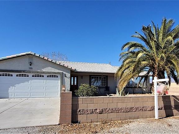 2nd image of 660 Mount Charleston Dr
