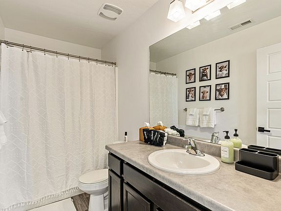 3rd image of 2977 S Willow Creek Dr #2977