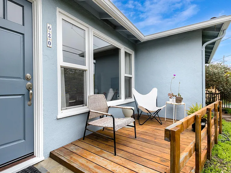 620 Almar Ave — Photo 30