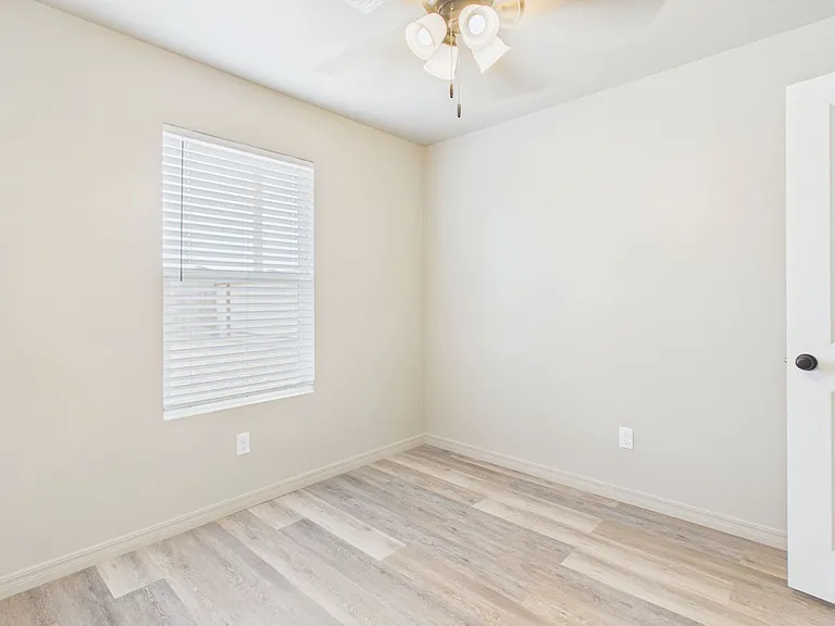 1125 Caprock St — Photo 14