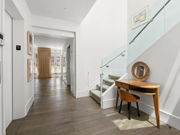 35 East 63rd Street image 22 of 25