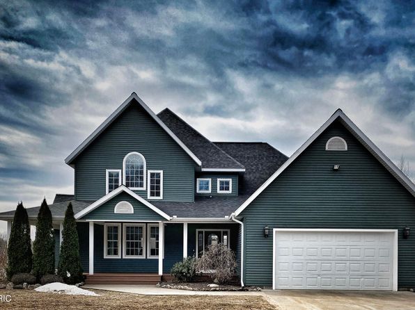 Bear Lake Real Estate Bear Lake Mi Homes For Sale Zillow