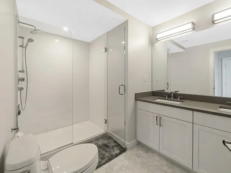 1650 Commonwealth Ave #505 — Photo 6