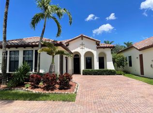 2835 NW 84th Ter, Hollywood, FL 33024