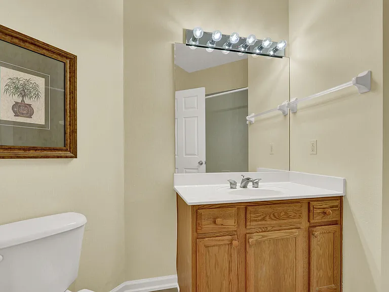 8319 Mulligan Cir — Photo 24