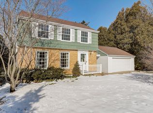 408 E Bradley Rd, Fox Pt, WI 53217