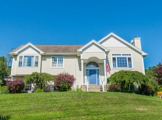 16 Drew Rd, Sussex, NJ 07461