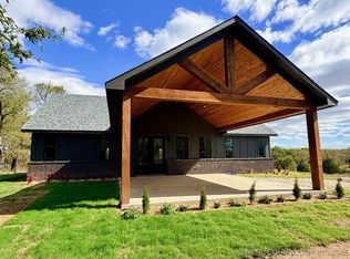 16902 Hackberry Ln, Madill, OK 73446