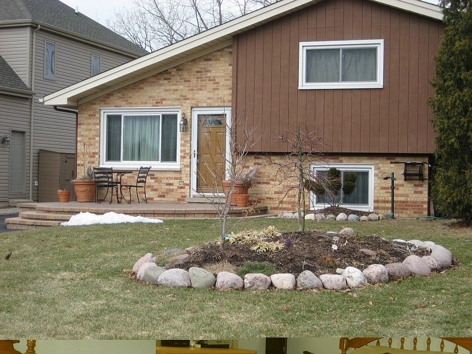 1st image of 565 W Gladys Ave