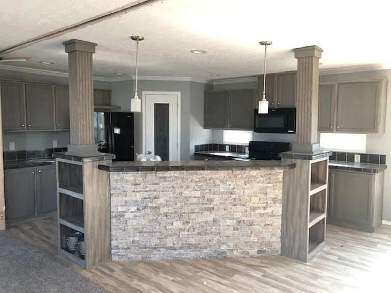 Valley View Honey Brook — Photo 24