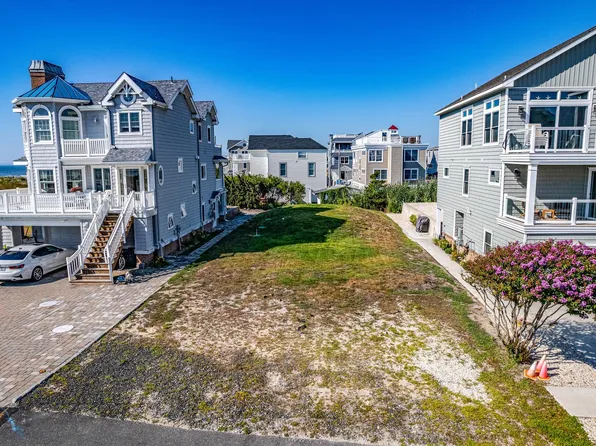 34 E Webster Ave, Strathmere, NJ 08248