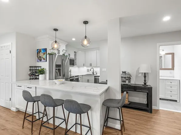 11-01 162nd St #6C, Whitestone, NY 11357