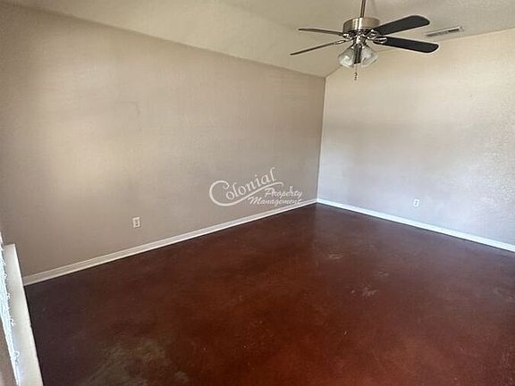 3rd image of 1606 Libby Ln #A