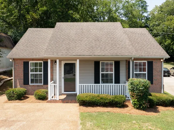 204 Graves Rd, Goodlettsville, TN 37072