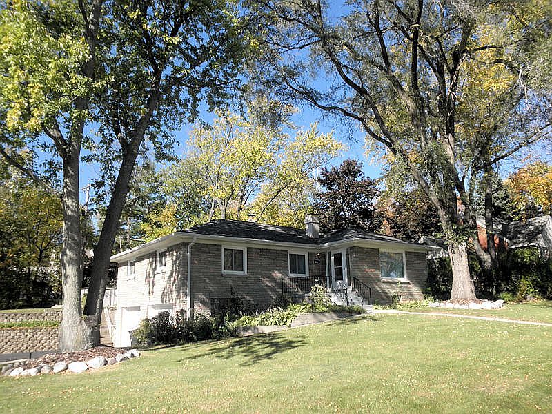 1st image of 1207 N 120th St