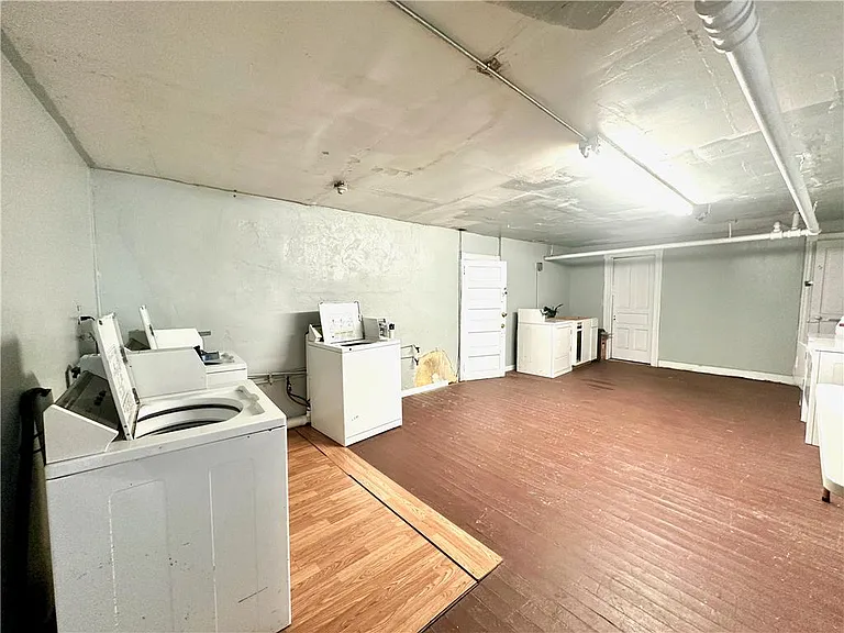 171-173 W Ridge St #4 — Photo 10