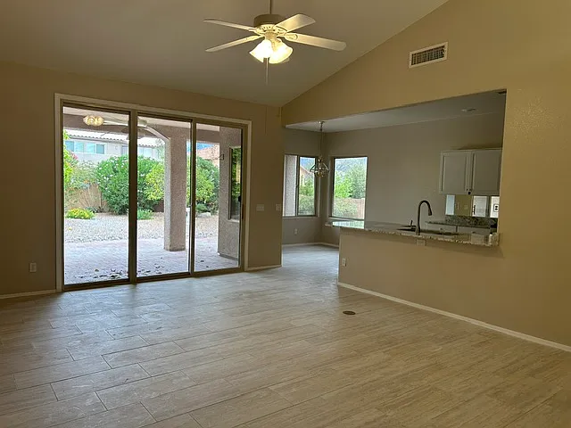 12362 N Echo Valley Dr — Photo 4